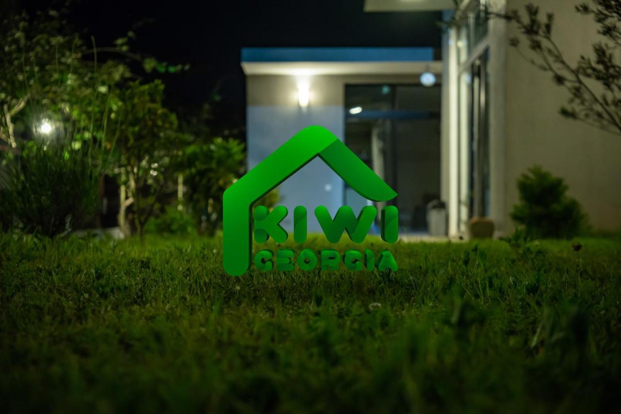 Kiwi Georgia Villa Kobuleti Bagian luar foto